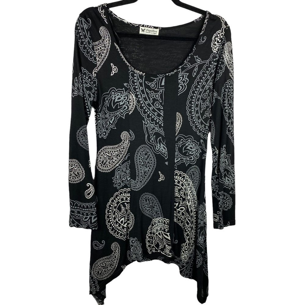 āØ3/$21⨠Papillon Paisley Handkerchief Hem Tunic Top Black White Size Small